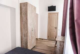 Мини-отель Mini-Hotel Freedom Mercurius Львов Стандартный двухместный номер с 1 кроватью-11